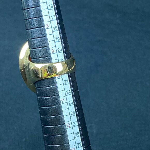 AMEDEO HAND CARVED SHELL CAMEO CHUNKY WIDE BAND GOLD TONE RING Sz 10 - Picture 7 of 8